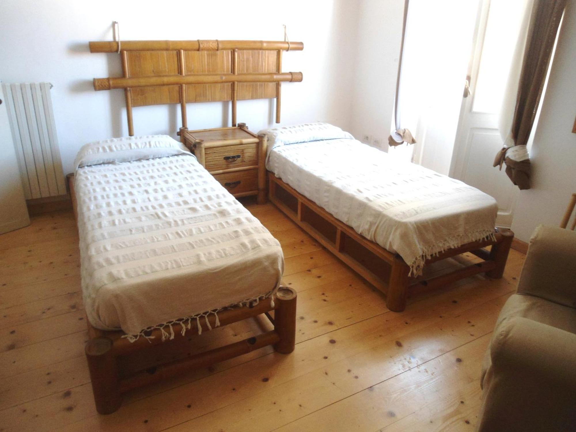 B&B Le Finestre Su Via Cavour Sassari Oda fotoğraf